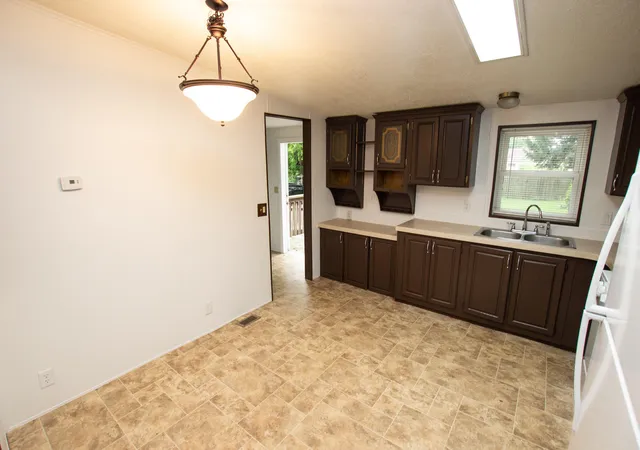Photo 2 of Single family home for sale at 318 S East St, Cassopolis, MI 49031 | MLS# 69026042805 | Listing updated on 2026-09-16
