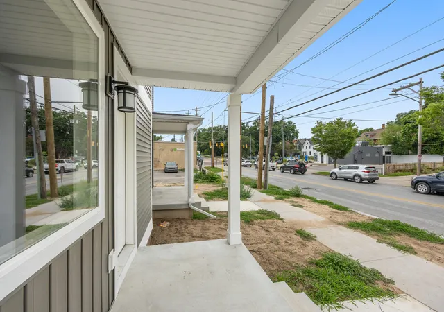 Photo 2 of Single family home for sale at 411 Fuller Ave SE, Grand Rapids, MI 49506 | MLS# 71026042811 | Listing updated on 2026-09-01