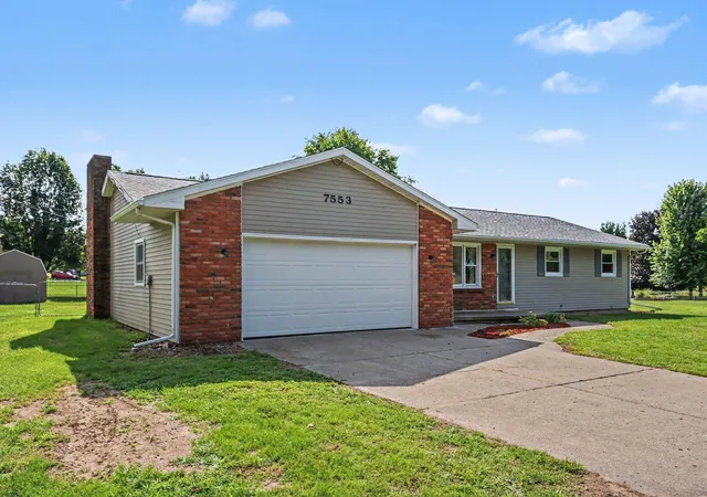 2nd image of 7553 Napoleon Rd, Jackson, MI 49201 | MLS# 81026042814