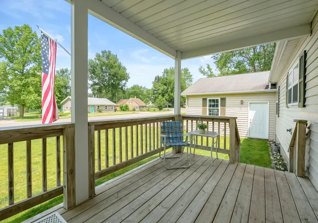 Photo 3 of Single family home for sale at 2038 E Bristol Rd, Dowling, MI 49050 | MLS# 65026042819 | Listing updated on 2026-08-25