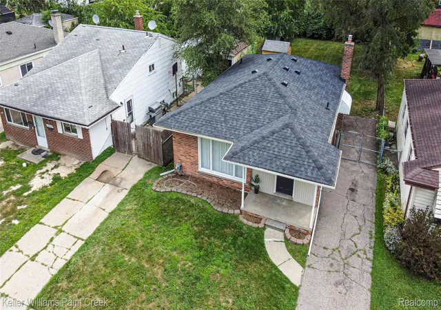 Photo 1 of Sale Pending at 24876 Dale Ave, Eastpointe, MI 48021 | MLS# 20261064757 | Listing updated on 2026-09-18