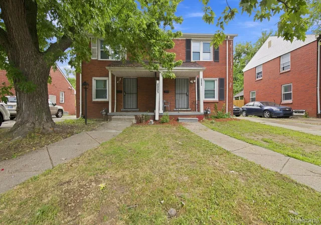 Photo 2 of Single family home for sale at 8882 Evergreen Ave, Detroit, MI 48228 | MLS# 20261064761 | Listing updated on 2026-08-15