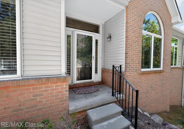 2nd image of 1007 Bird Song Ln #4, Milford, MI 48381 | MLS# 20261064763