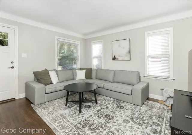 5th image of 1701 N Altadena Ave, Royal Oak, MI 48067 | MLS# 20261064768