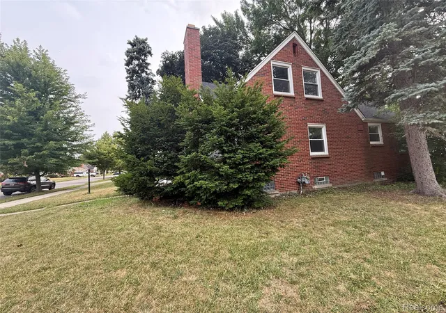 Photo 2 of Single family home for sale at 20045 Ward St, Detroit, MI 48235 | MLS# 20261064771 | Listing updated on 2026-08-17