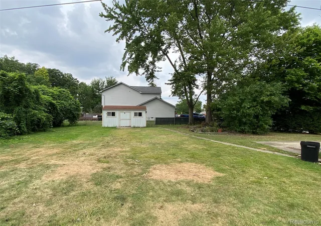 Photo 3 of Single family home for sale at 31050 Maplewood St, Westland, MI 48185 | MLS# 20261064785 | Listing updated on 2026-09-17