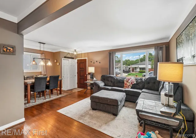 Photo 2 of Single family home for sale at 320 Hecht Dr, Madison Heights, MI 48071 | MLS# 20261064784 | Listing updated on 2026-09-05