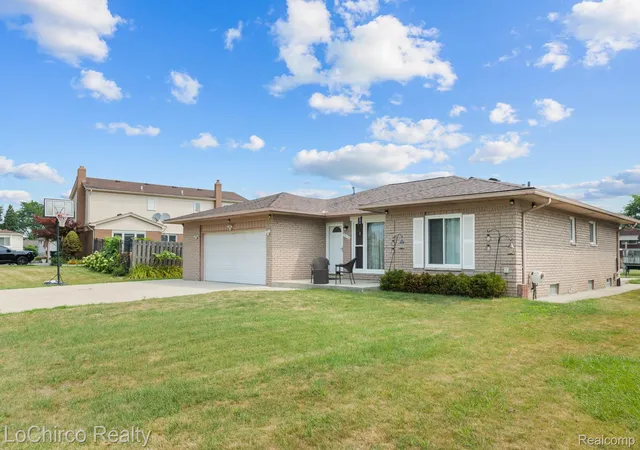 Photo 3 of Single family home for sale at 38134 Chatham Ct, Sterling Heights, MI 48310 | MLS# 20261064796 | Listing updated on 2026-09-14