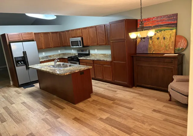 2nd image of 4207 Sand Valley Dr Ne #9, Rockford, MI 49341 | MLS# 65026042848