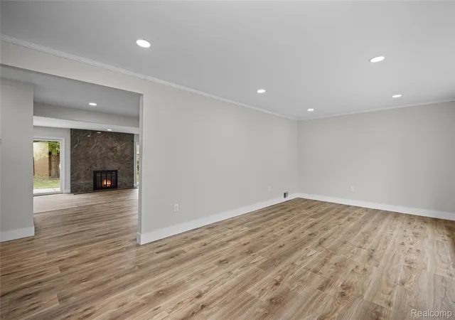 Photo 3 of Single family home for sale at 30190 Northgate Dr, Southfield, MI 48076 | MLS# 20261064806 | Listing updated on 2026-08-30