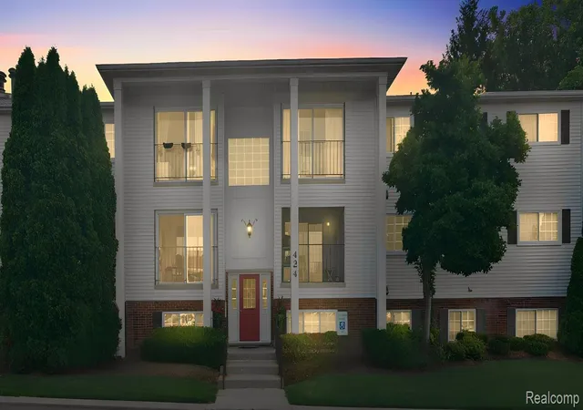 Photo 1 of Condo for sale at 424 Baldwin Ave #81, Rochester, MI 48307 | MLS# 20261064810 | Listing updated on 2026-08-30