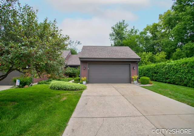 Photo 1 of Sale Pending at 4177 Indian Spring Dr Sw, Grandville, MI 49418 | MLS# 65026042867 | Listing updated on 2026-09-04