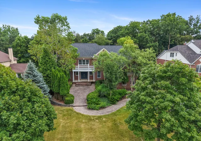 Photo 3 of Single family home for sale at 2086 Autumn Hl Dr, Ann Arbor, MI 48103 | MLS# 81026042857 | Listing updated on 2026-09-04