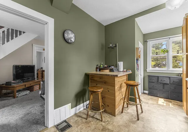 Photo 3 of Single family home for sale at 328 Howard St, Cadillac, MI 49601 | MLS# 78080072383 | Listing updated on 2026-09-10