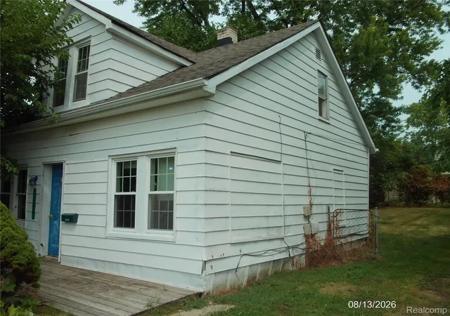2nd image of 27734 O'neil Street, Roseville, MI 48066 | MLS# 20261064851