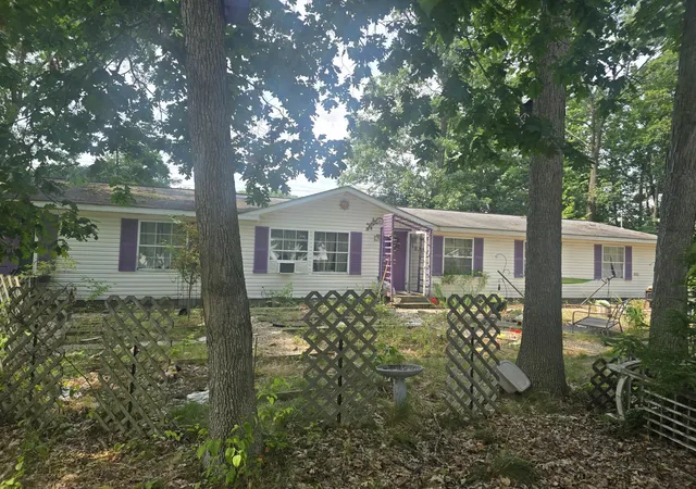 Photo 1 of Sale Pending at 1955 S Dangl Rd, Muskegon, MI 49442 | MLS# 71026042899 | Listing updated on 2026-10-26
