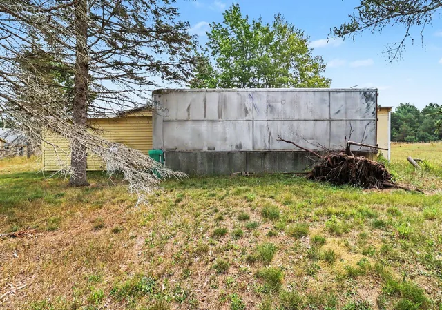 Photo 28 of Single family home for sale at 10553 N Us 31, Free Soil, MI 49411 | MLS# 67026042906 | Listing updated on 2026-09-06