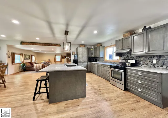 Photo 1 of Sale Pending at 1528 Slater Rd, Lapeer, MI 48446 | MLS# 5050218619 | Listing updated on 2026-10-01