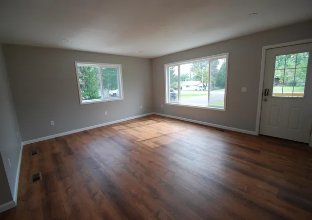 2nd image of 1691 E Brookside Dr, West Branch, MI 48661 | MLS# 77080072389