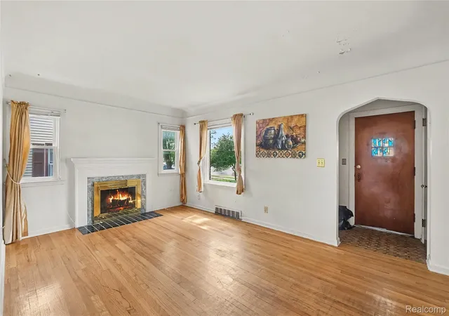Photo 4 of Single family home for sale at 1129 E Bristol Rd, Burton, MI 48529 | MLS# 20261064875 | Listing updated on 2026-09-15
