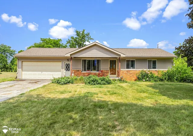 1st image of 7353 E Maple Ave, Grand Blanc, MI 48439 | MLS# 5050218628