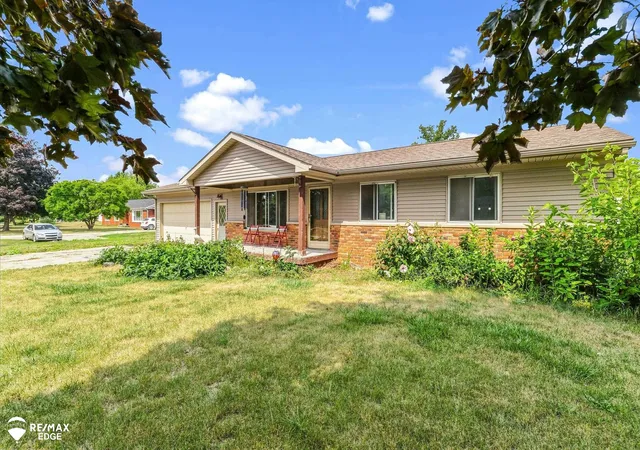 2nd image of 7353 E Maple Ave, Grand Blanc, MI 48439 | MLS# 5050218628