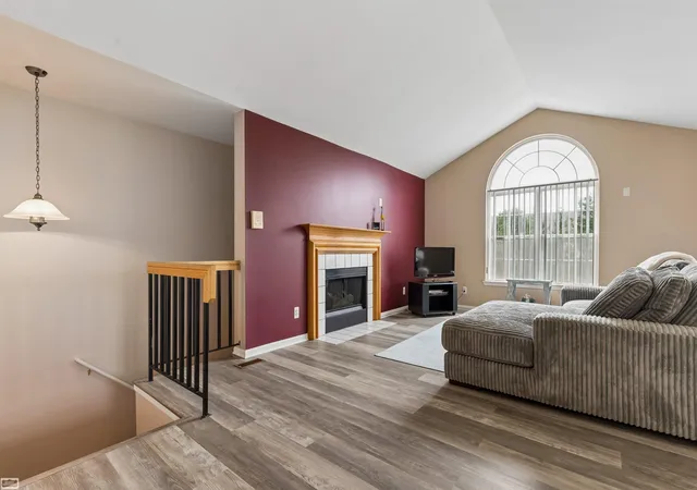 2nd image of 16776 Glenmoor St, Macomb, MI 48044 | MLS# 58050218631