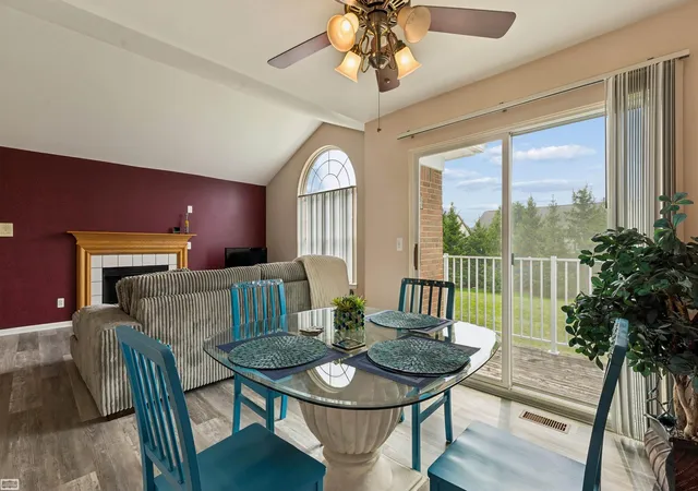 3rd image of 16776 Glenmoor St, Macomb, MI 48044 | MLS# 58050218631