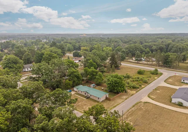 30th image of 766 E Adda St, White Cloud, MI 49349 | MLS# 72026042938