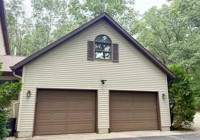 3rd image of 13323 Twin Creek Ln Ne, Greenville, MI 48838 | MLS# 72026042937