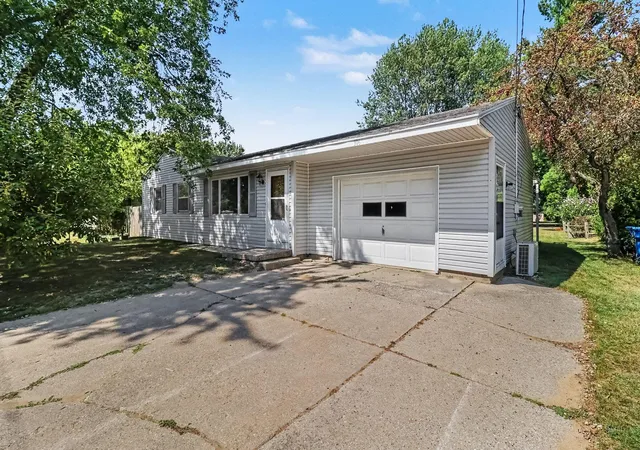 Single family home for sale at 306 W Beryl St, Scottville, MI 49454 | MLS# 67026042942