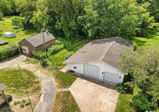 Photo 2 of Single family home for sale at 45821 North Ave, Macomb, MI 48042 | MLS# 58050218641 | Listing updated on 2026-08-31