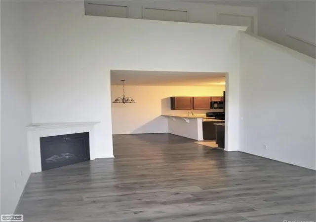Photo 3 of Condo for sale at 25849 Maritime Cir, Harrison Township, MI 48045 | MLS# 58050218644 | Listing updated on 2026-08-26
