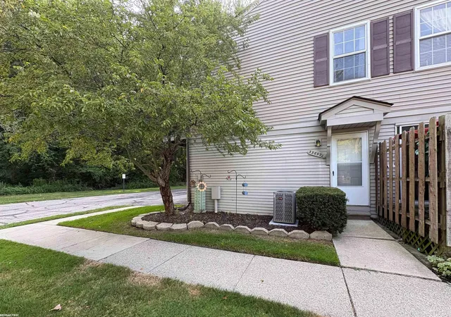 Photo 1 of Condo for sale at 33699 Bayview Dr, Chesterfield, MI 48047 | MLS# 58050218645 | Listing updated on 2026-08-19