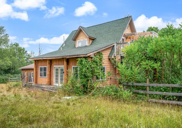 Photo 3 of Single family home for sale at 6373 19 Mile Rd, Barryton, MI 49305 | MLS# 72026042961 | Listing updated on 2026-09-14
