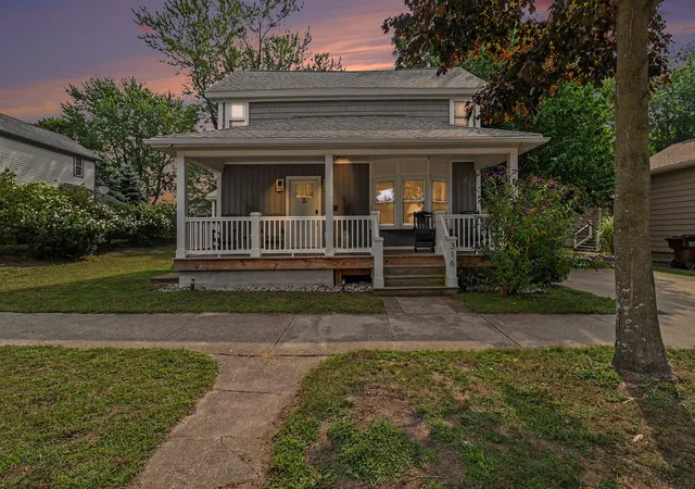 Photo 1 of Single family home for sale at 316 N William St, Ludington, MI 49431 | MLS# 67026042971 | Listing updated on 2026-08-30