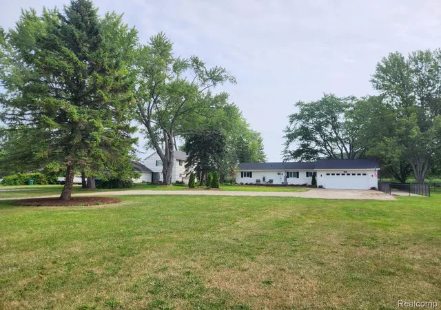 Photo 1 of Sale Pending at 32563 Sutton Rd, Chesterfield, MI 48047 | MLS# 20261064931 | Listing updated on 2026-08-27