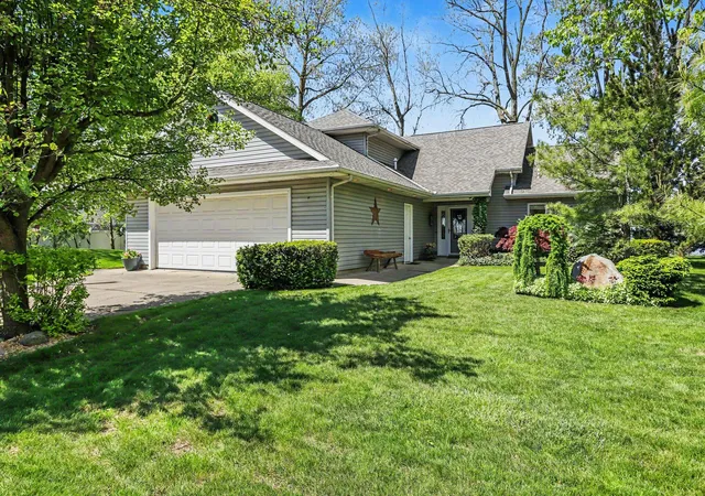 2nd image of 930 Nature Ln, Montgomery, MI 49255 | MLS# 62026042975