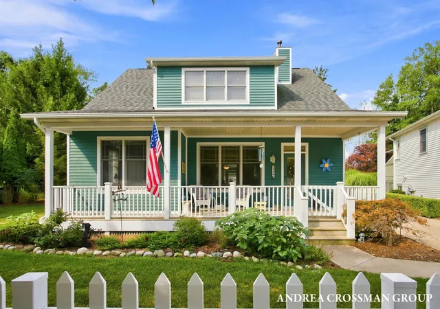 Photo 2 of Single family home for sale at 459 Summer Grv Dr, Douglas, MI 49406 | MLS# 71026042988 | Listing updated on 2026-09-10