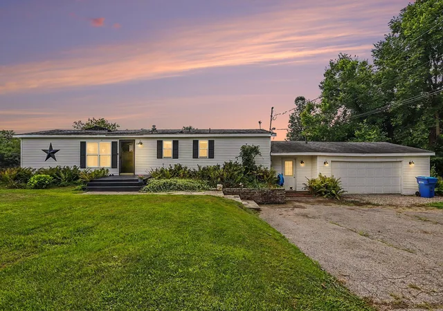 1st image of 110 Dotson Dr, Sherwood, MI 49089 | MLS# 66026042991