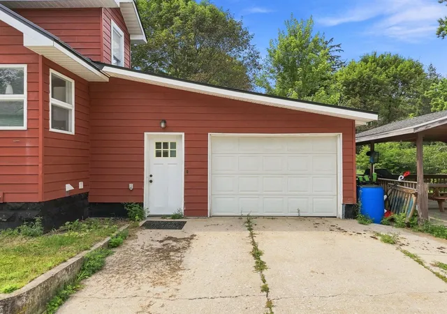 Photo 3 of Single family home for sale at 510 W Main, Manton, MI 49663 | MLS# 78080072405 | Listing updated on 2026-08-21