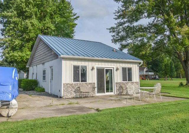 1st image of 416 W Russell Dr, Coldwater, MI 49036 | MLS# 62026042995