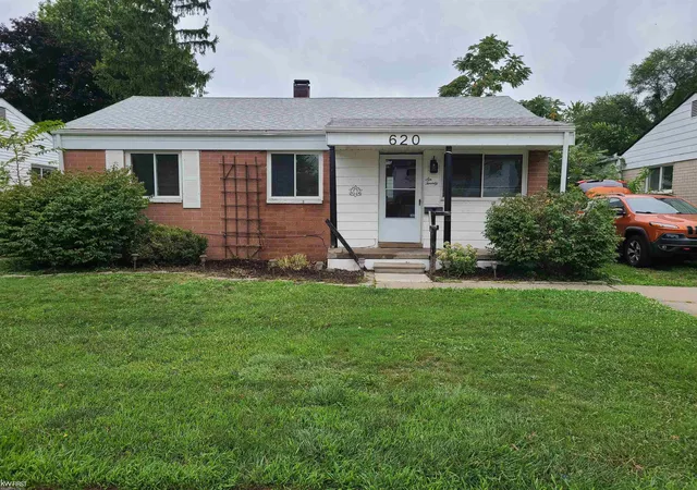 Photo 1 of Single family home for sale at 620 Eugene Ave, Ypsilanti, MI 48198 | MLS# 5050218673 | Listing updated on 2026-08-17