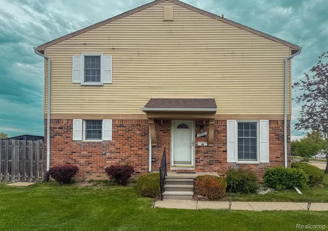 Photo 1 of Sale Pending at 36721 Park Pl Dr, Sterling Heights, MI 48310 | MLS# 20261064966 | Listing updated on 2026-09-01