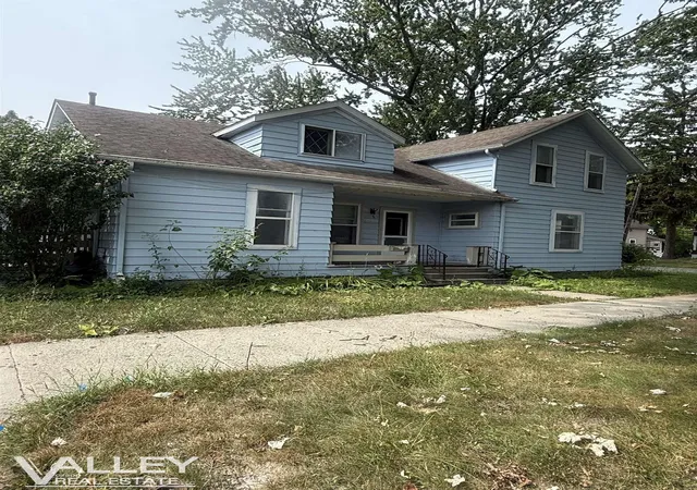 Photo 1 of Sale Pending at 1221 Cass St, Saginaw, MI 48602 | MLS# 61050218674 | Listing updated on 2026-09-14