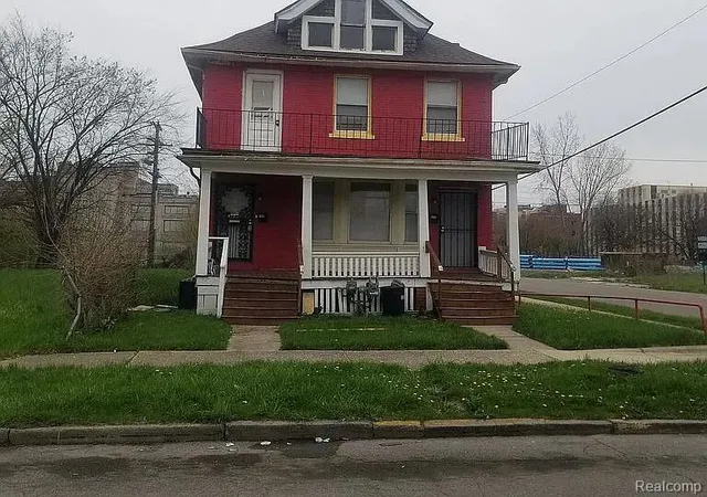 Photo 1 of Single family home for sale at 169 Avalon St, Highland Park, MI 48203 | MLS# 20261064972 | Listing updated on 2026-08-16