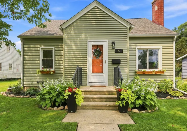 image of 27 N 26th St N, Battle Creek, MI 49015 | MLS# 66026043009