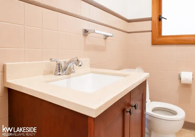 Photo 3 of Single family home for sale at 16890 25 Mile Rd, Macomb, MI 48042 | MLS# 58050218679 | Listing updated on 2026-09-17