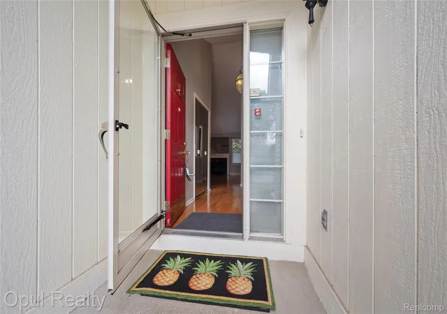 Listing Photo 4 - Condo for sale in building located at 6351 Pembrook Dr, Westland, MI 48185