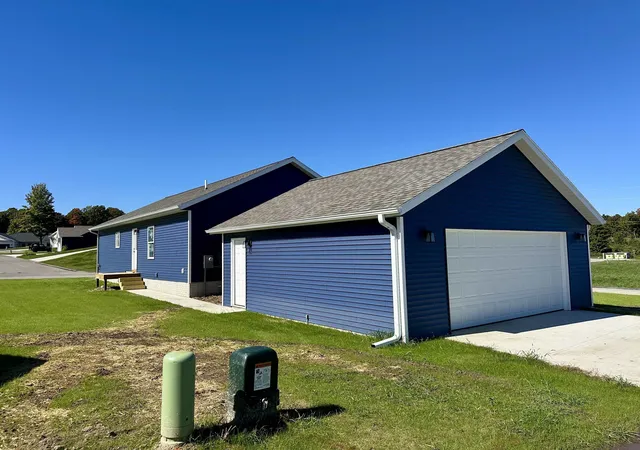 2nd image of 905 Sepia St, Traverse City, MI 49696 | MLS# 78080072414